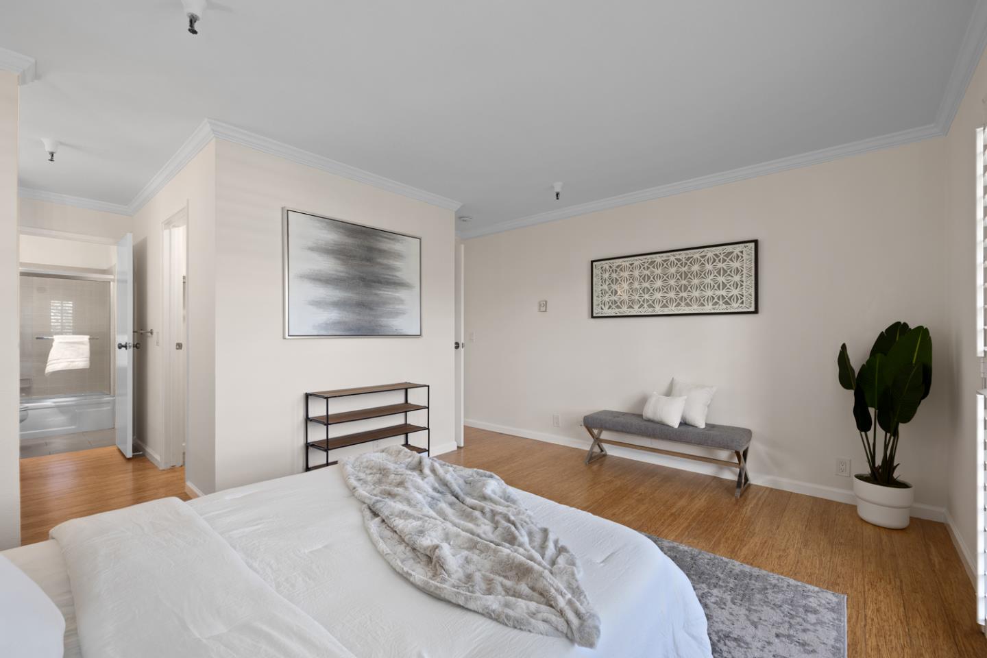 Photo #16: ML82045495 Listing: Photo #16
