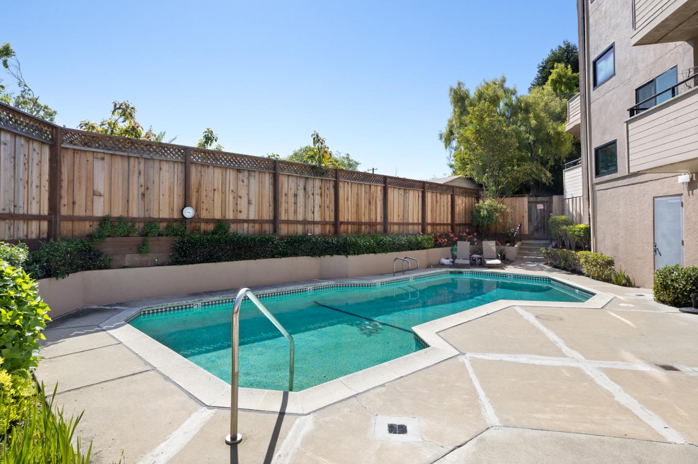 Photo #28: ML82045495 Listing: Photo #28