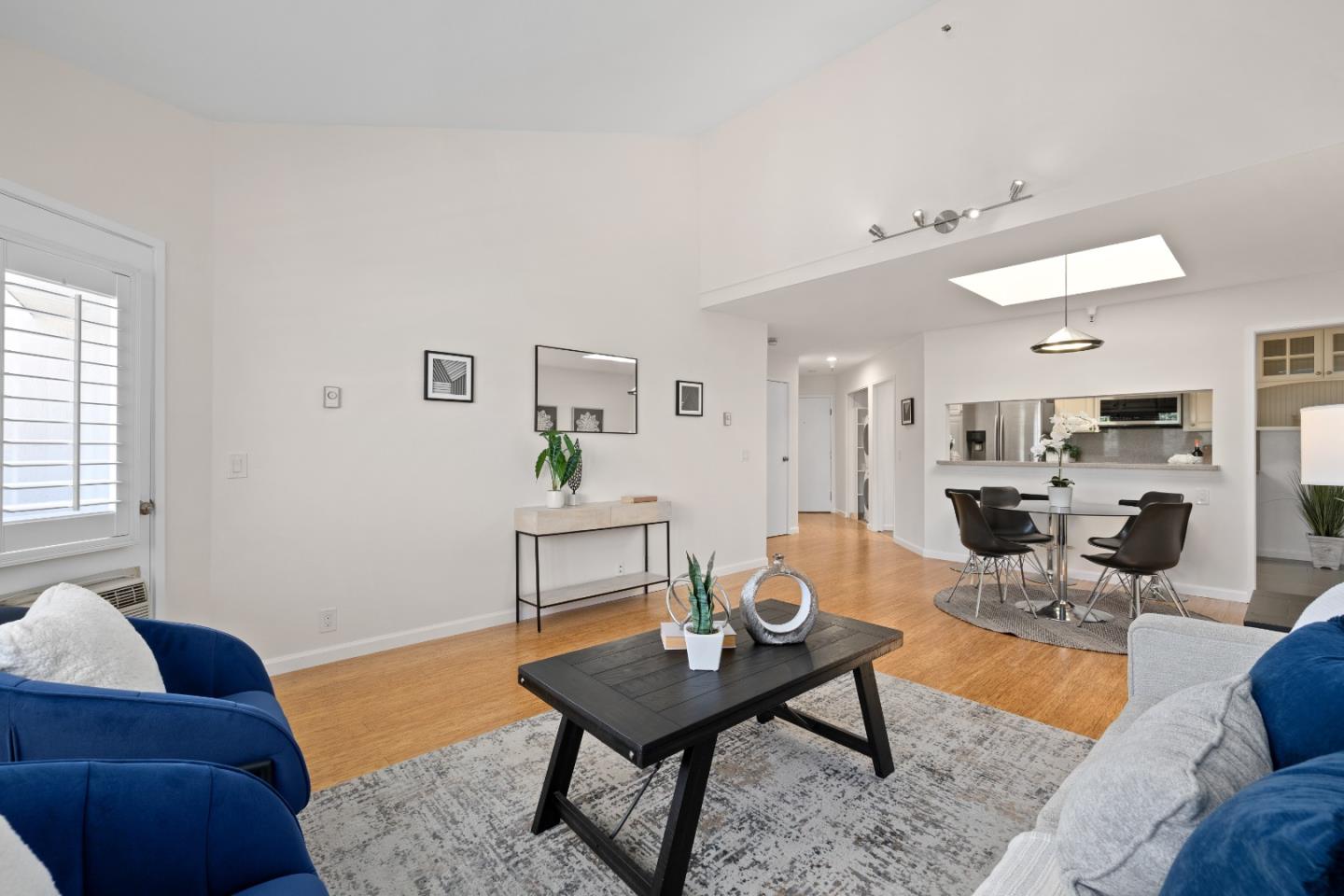 Photo #3: ML82045495 Listing: Photo #3