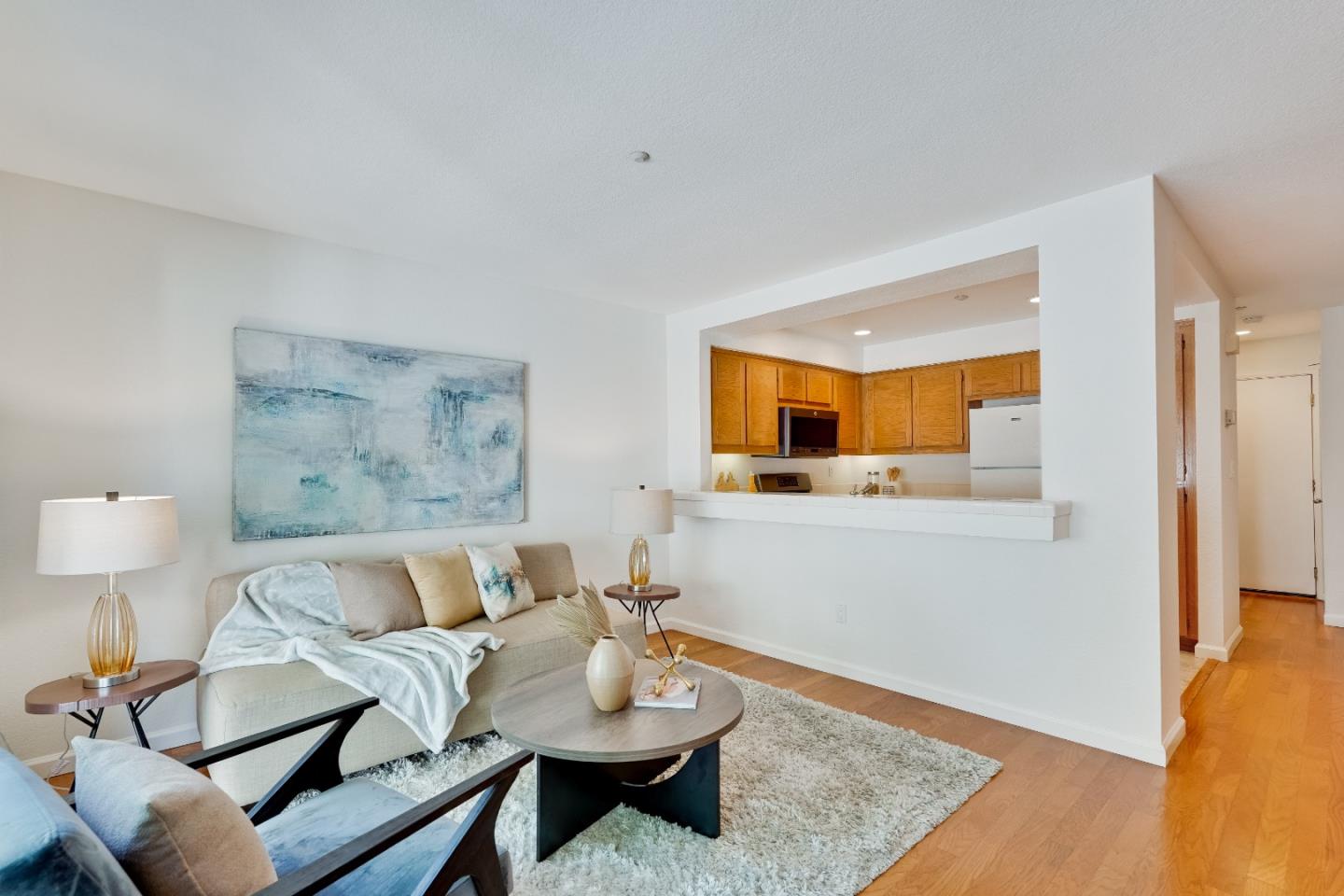 Photo #4: ML82045508 Listing: Photo #4
