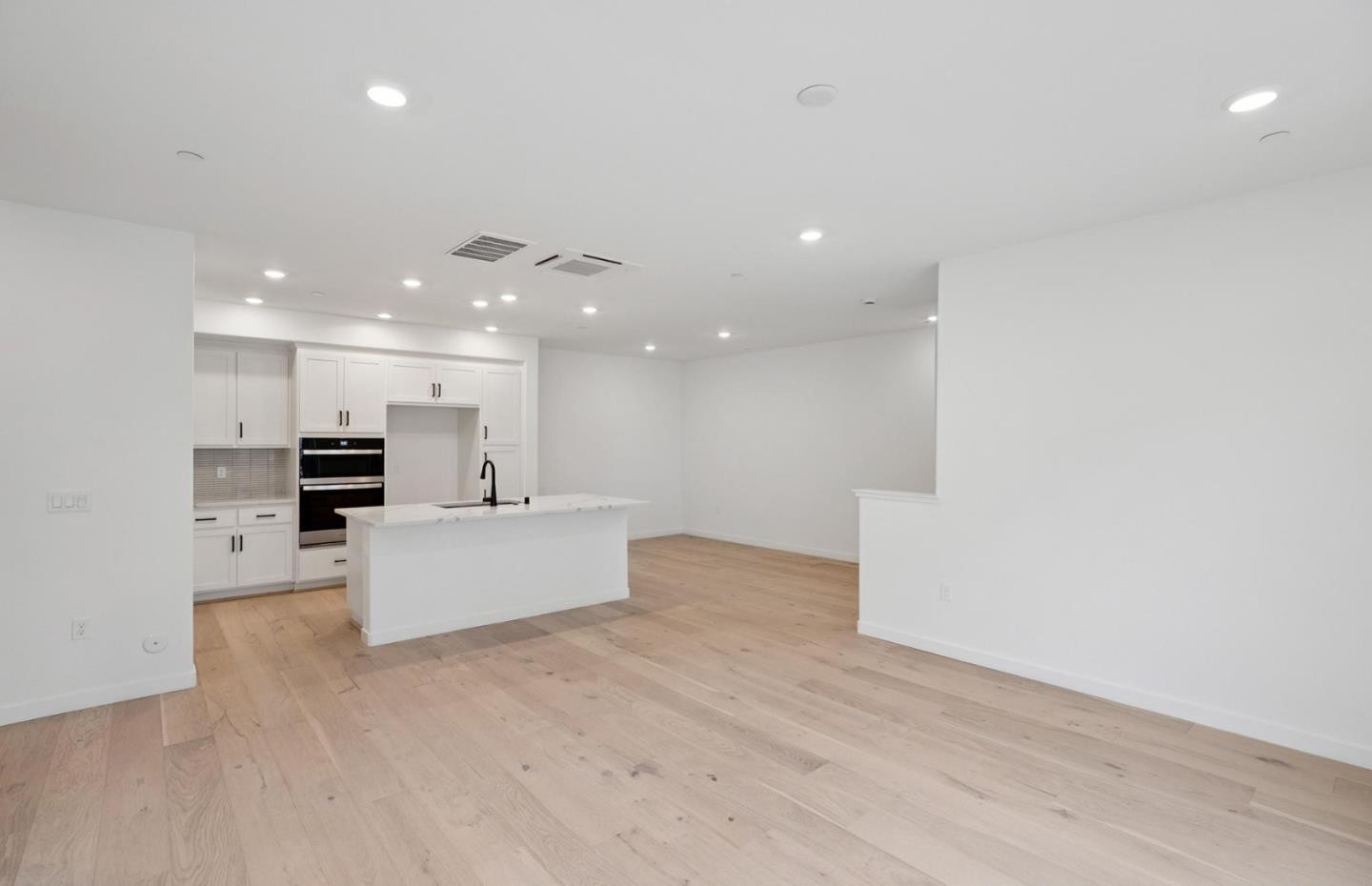 Photo #24: ML82045516 Listing: Photo #24