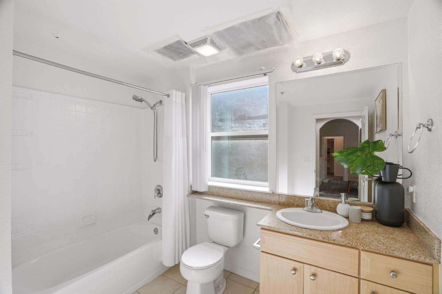 Photo #17: ML82045525 Listing: Photo #17