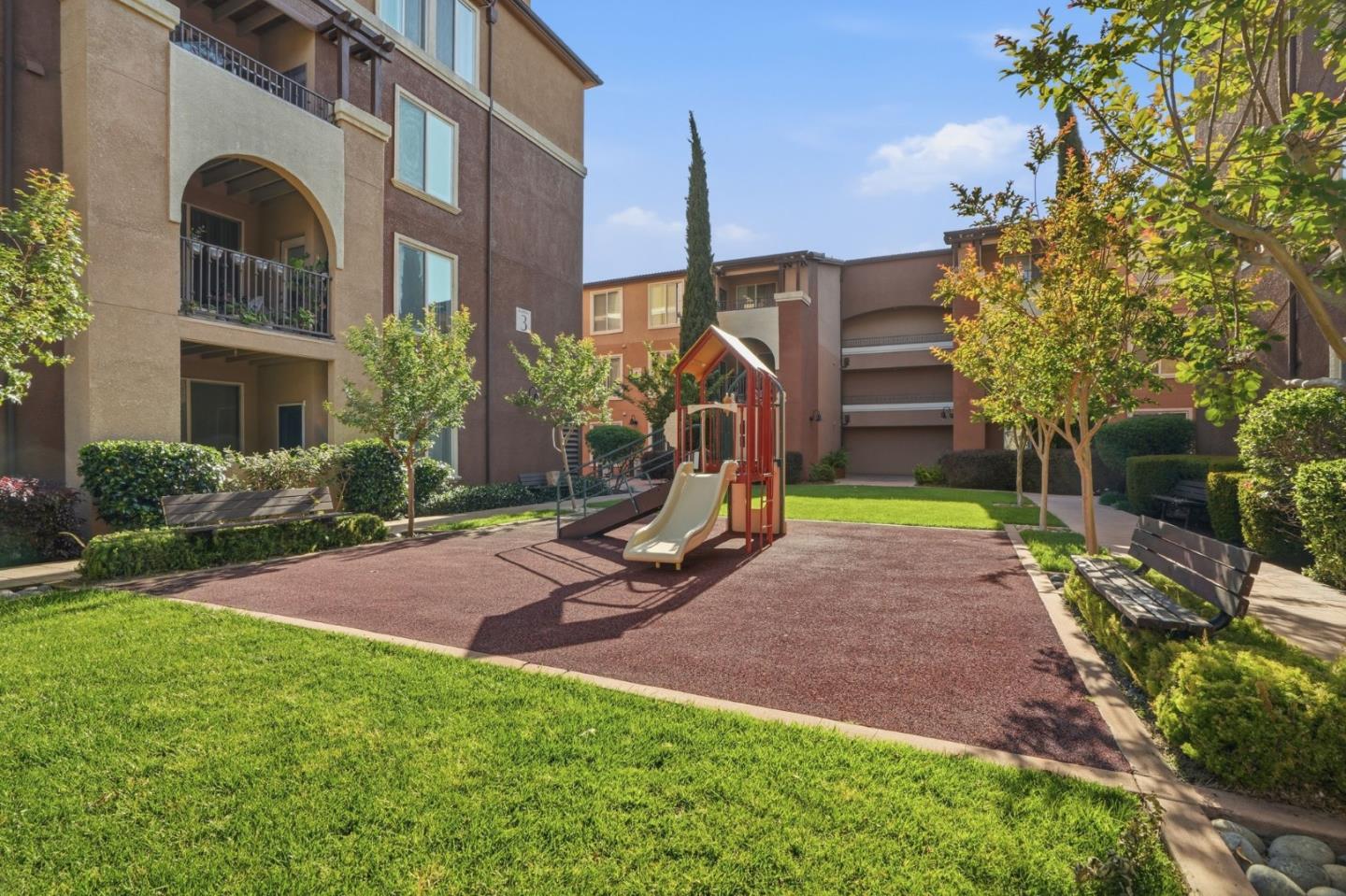 Photo #31: ML82045525 Listing: Photo #31