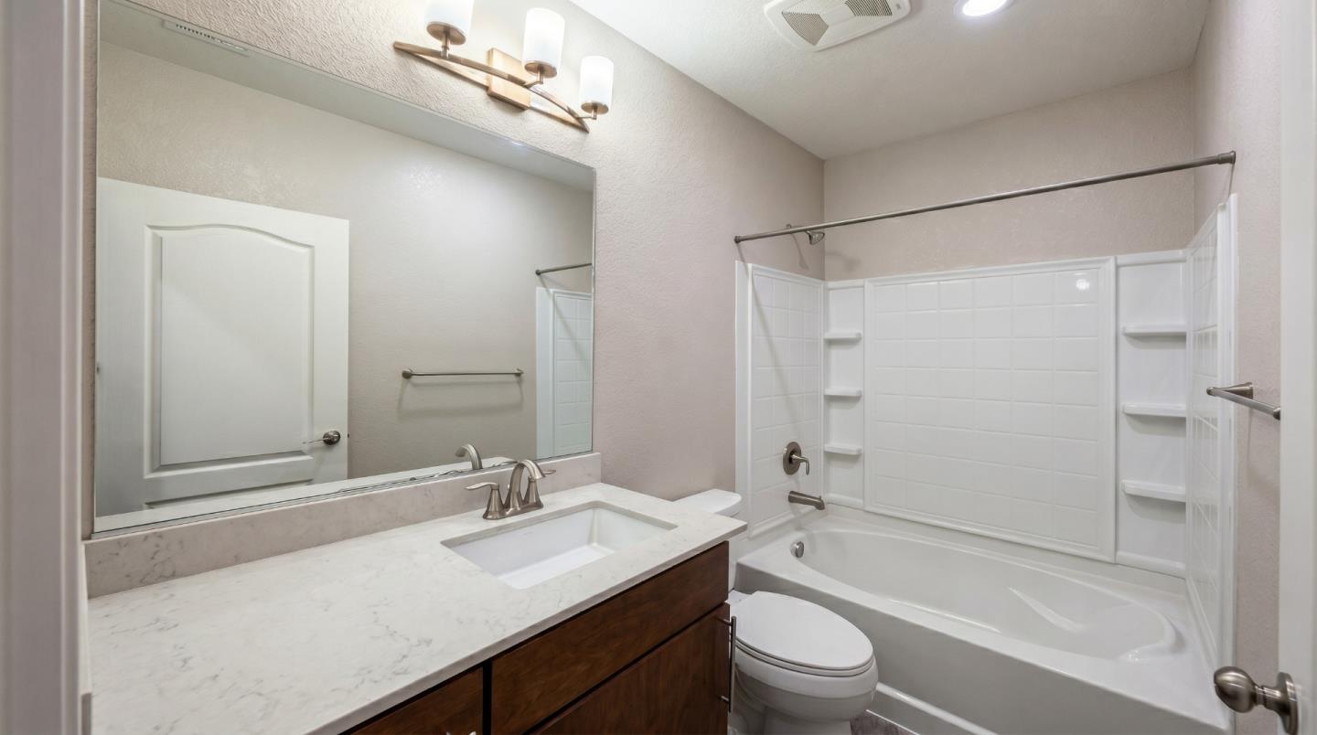 Photo #2: ML82045538 Listing: Photo #2
