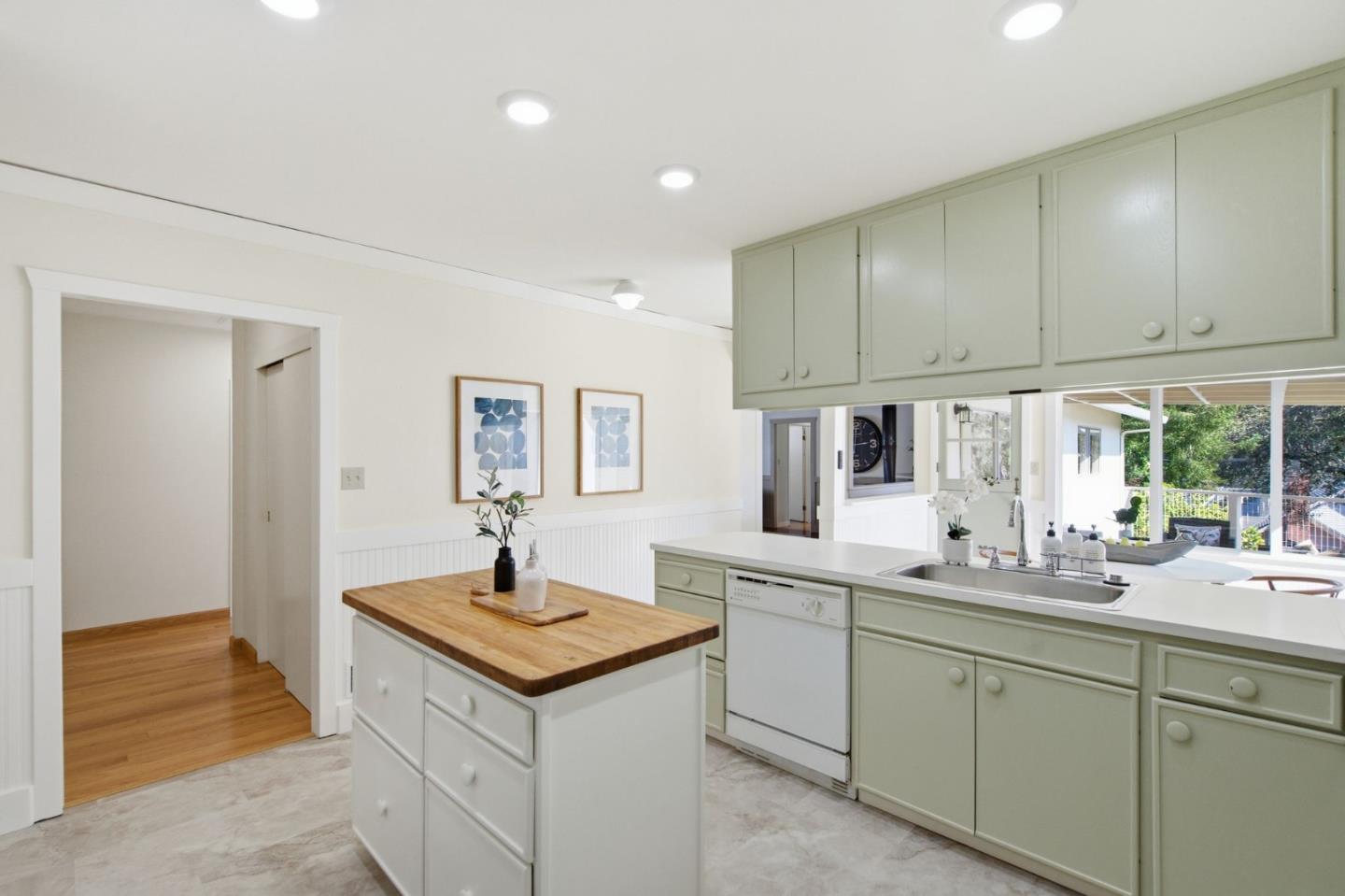 2011 Belle Monti Avenue, Belmont, CA, 94002