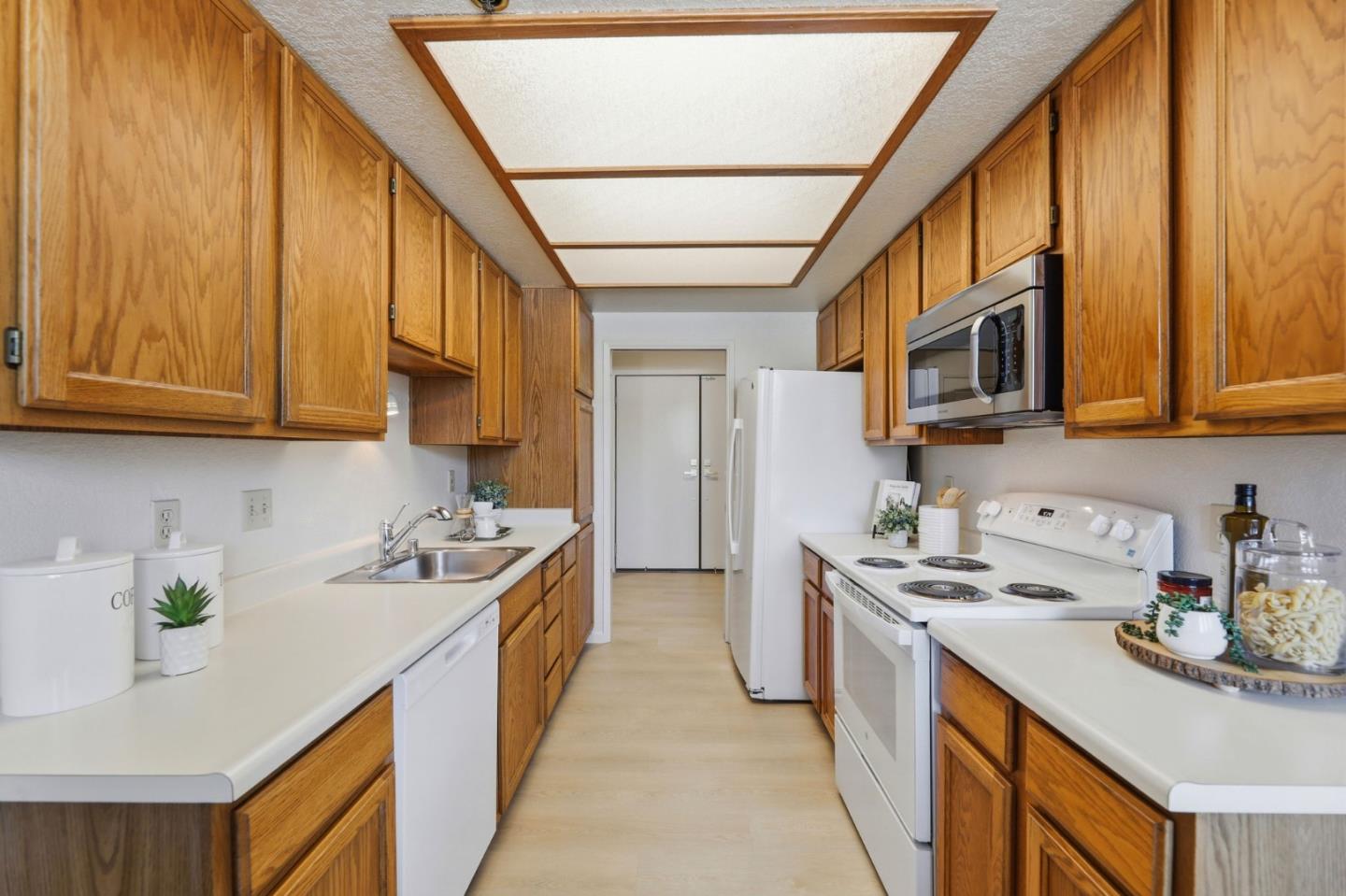 Photo #12: ML82045578 Listing: Photo #12
