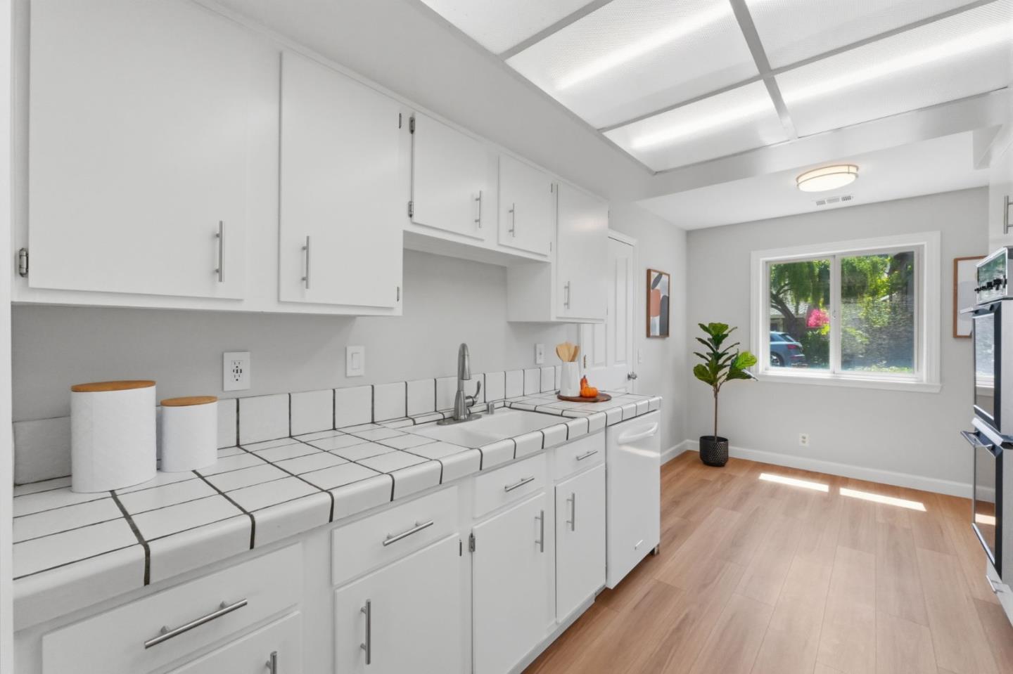Photo #17: ML82045583 Listing: Photo #17