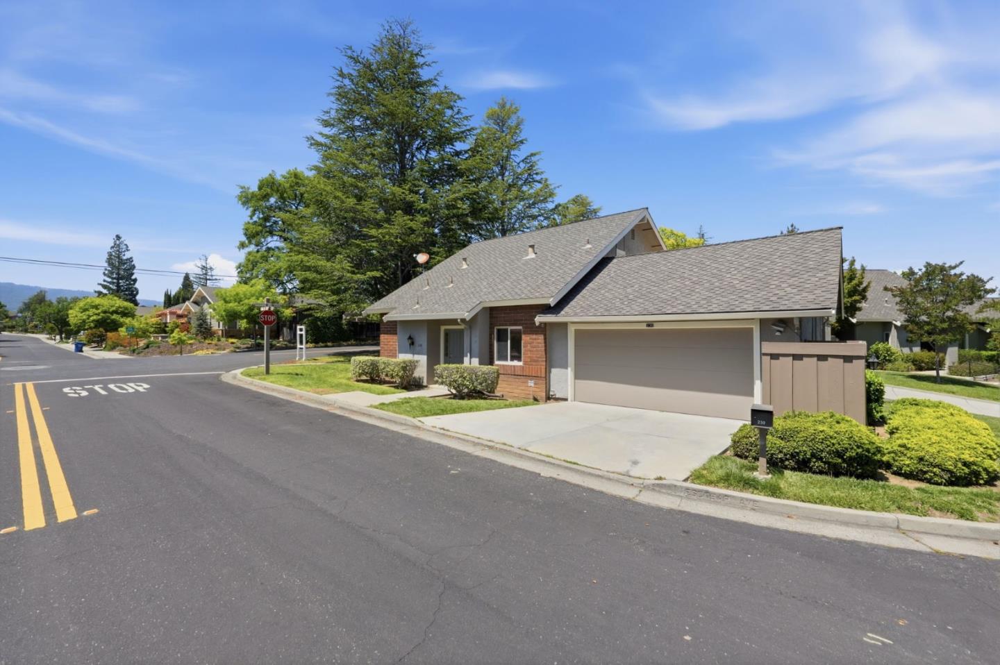 Photo #4: ML82045583 Listing: Photo #4
