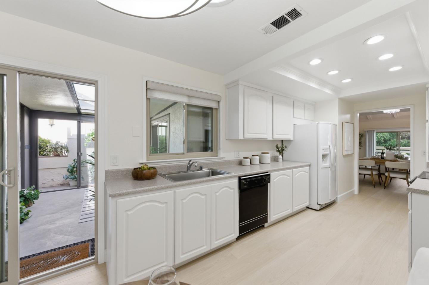 Photo #16: ML82045590 Listing: Photo #16