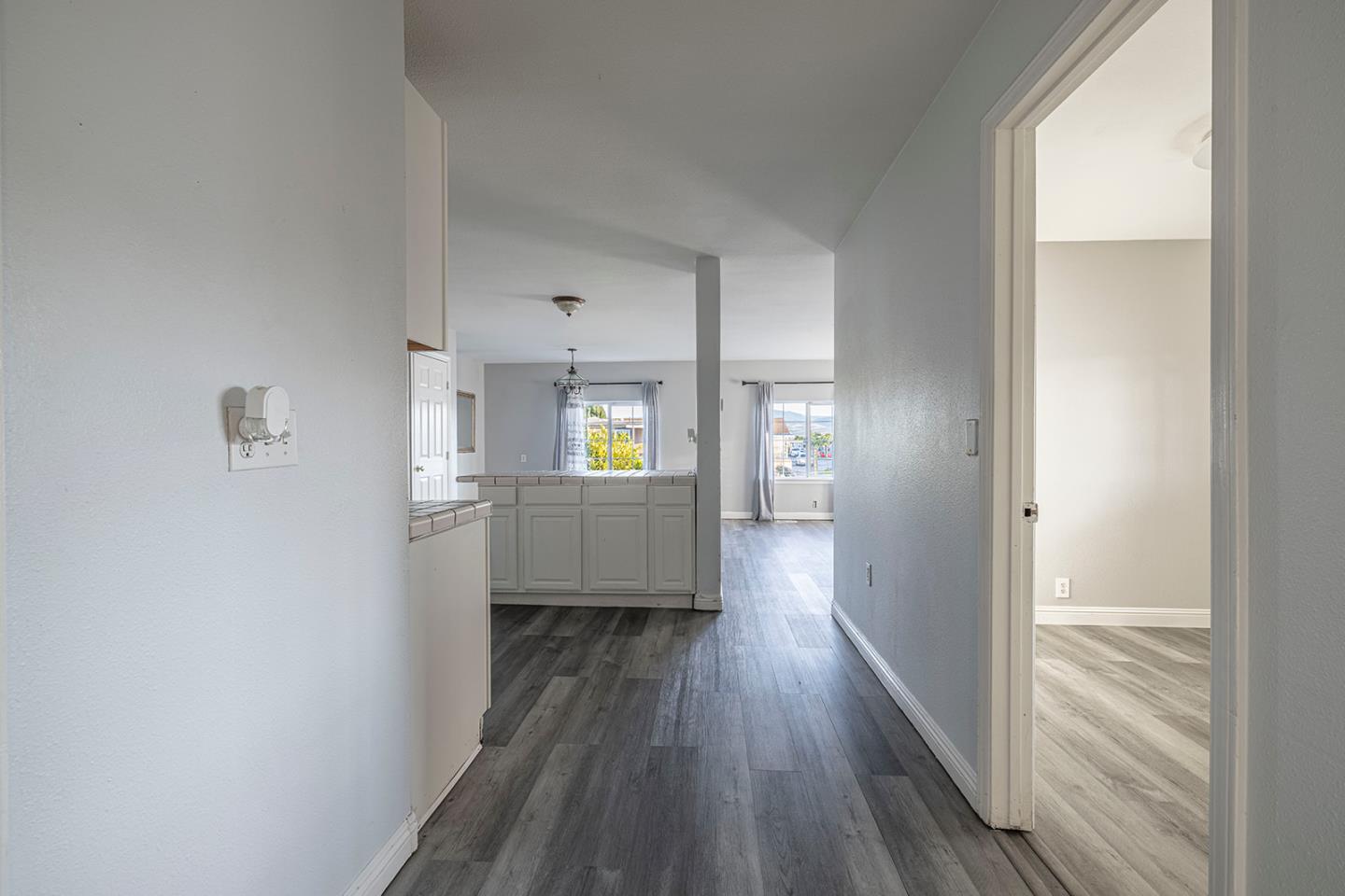 1 Appletree Ln 1