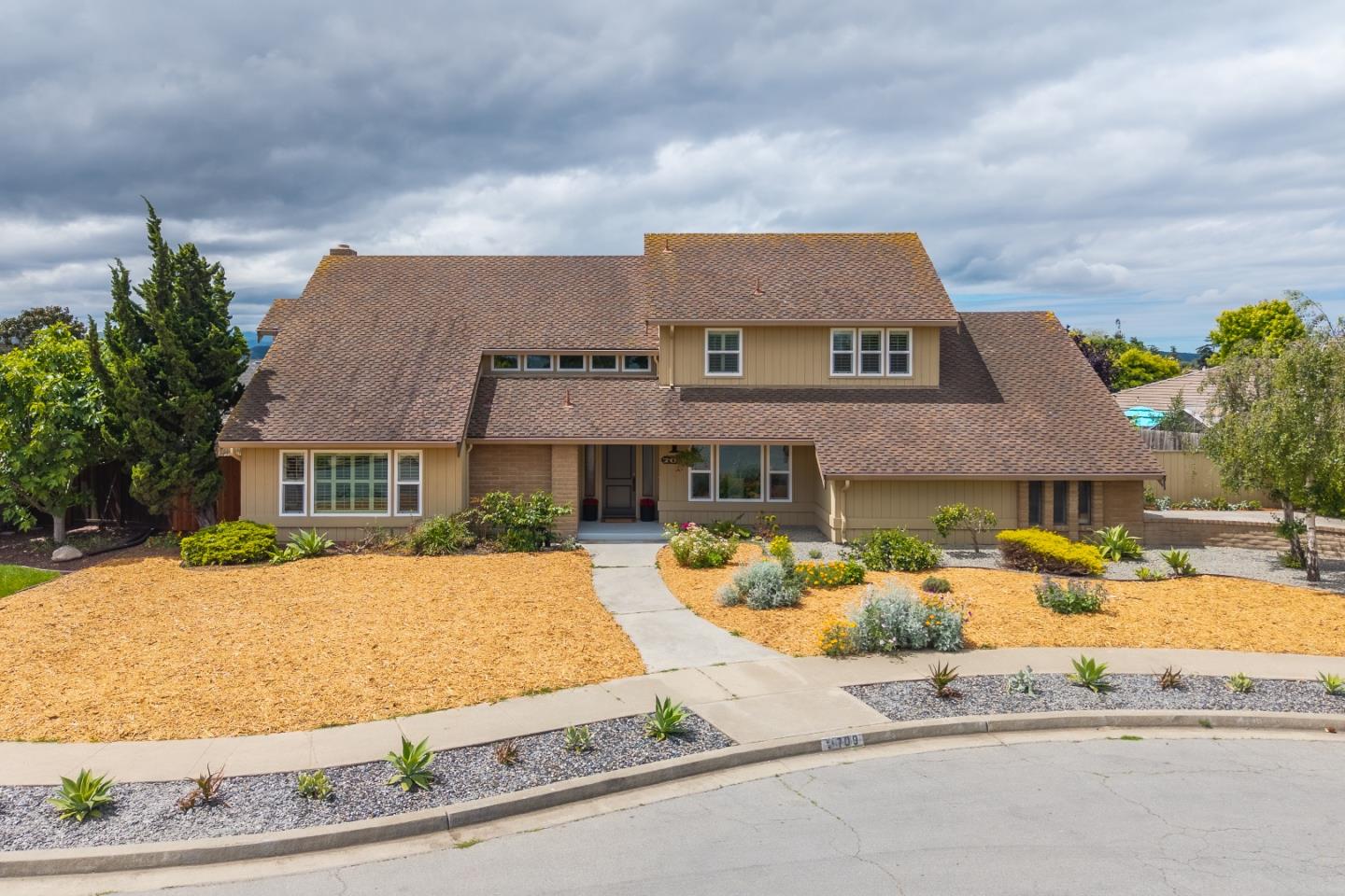 709 San Leandro CIR, SALINAS, CA 93901