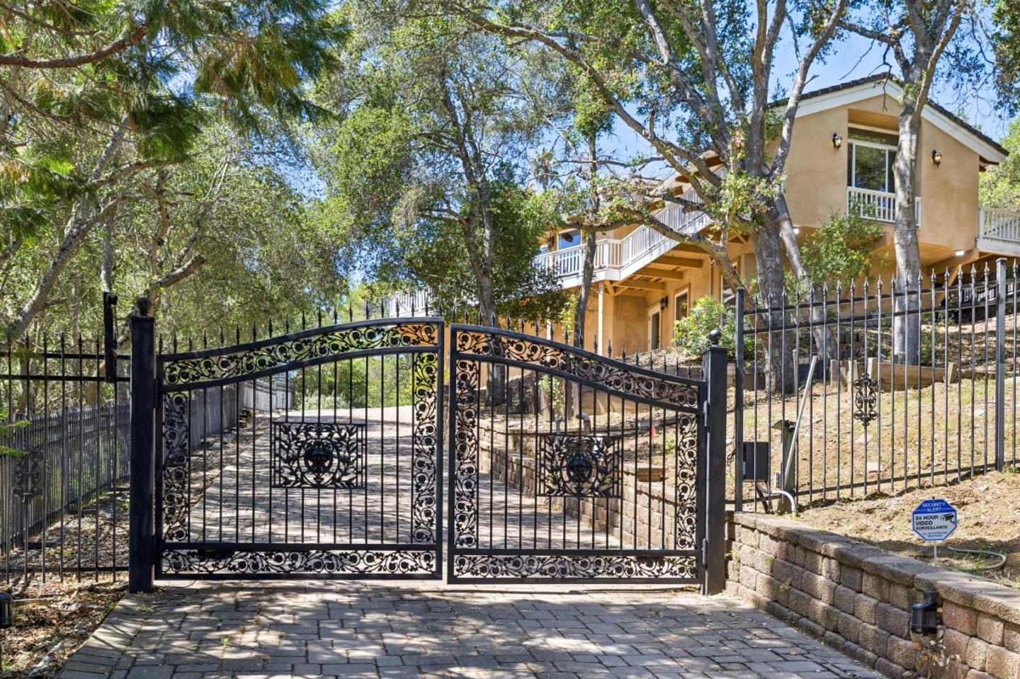 21220 Blue Hills Lane, Saratoga, CA, 95070