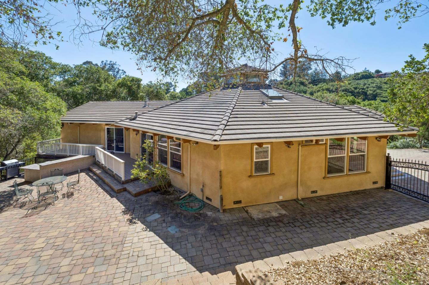 21220 Blue Hills Lane, Saratoga, CA, 95070