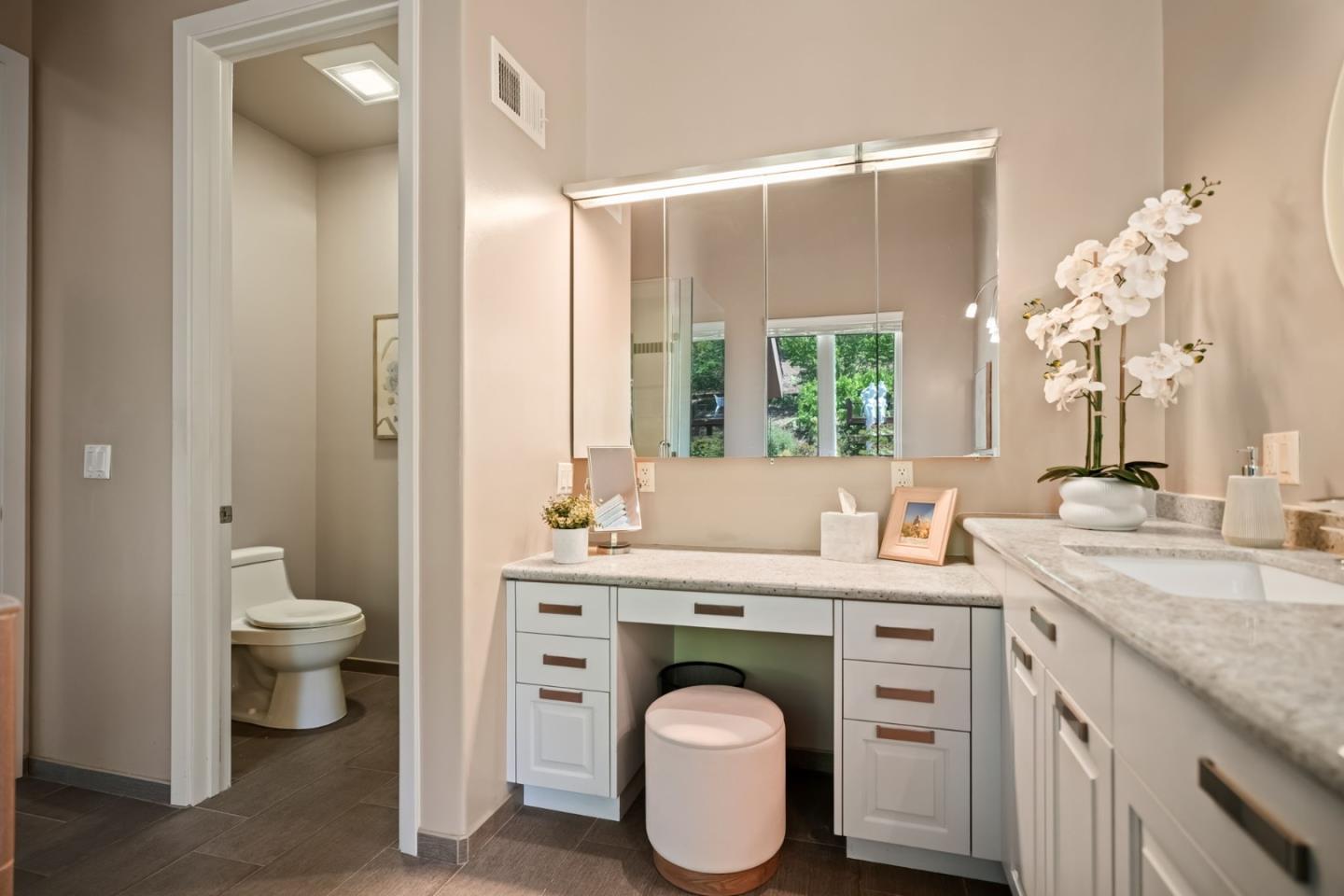 708 Alameda De Las Pulgas, Belmont, CA, 94002