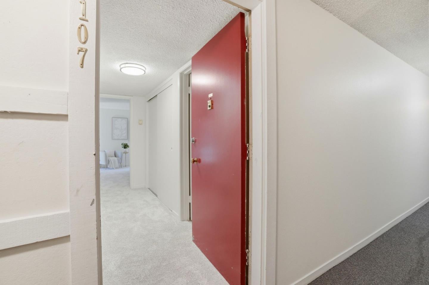 Photo #4: ML82045616 Listing: Photo #4