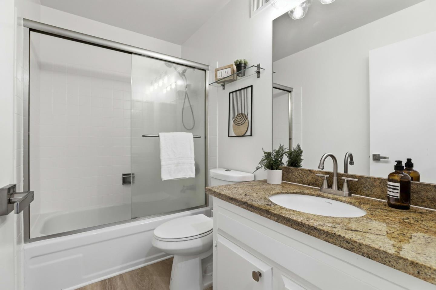 Photo #27: ML82045624 Listing: Photo #27