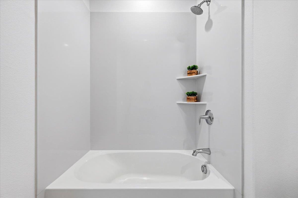 Photo #33: ML82045664 Listing: Photo #33