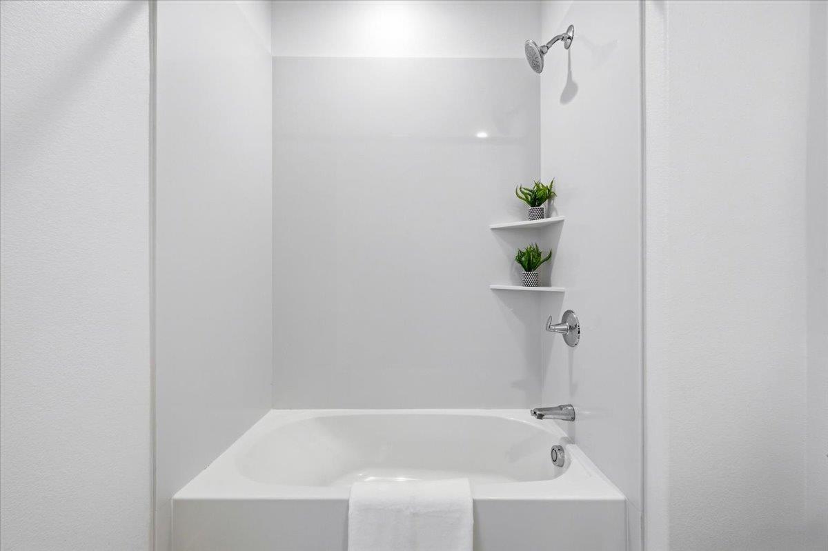 Photo #51: ML82045664 Listing: Photo #51