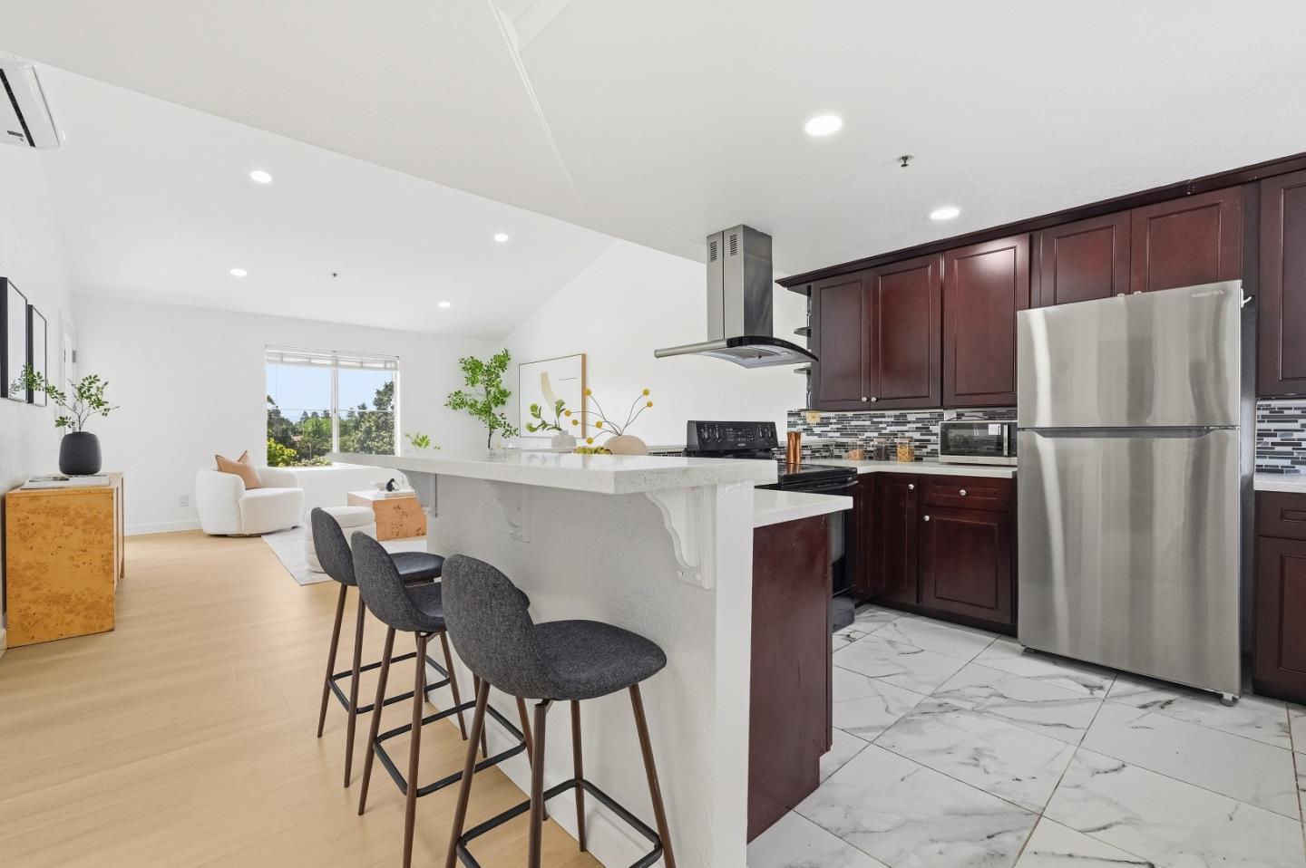 Photo #9: ML82045666 Listing: Photo #9