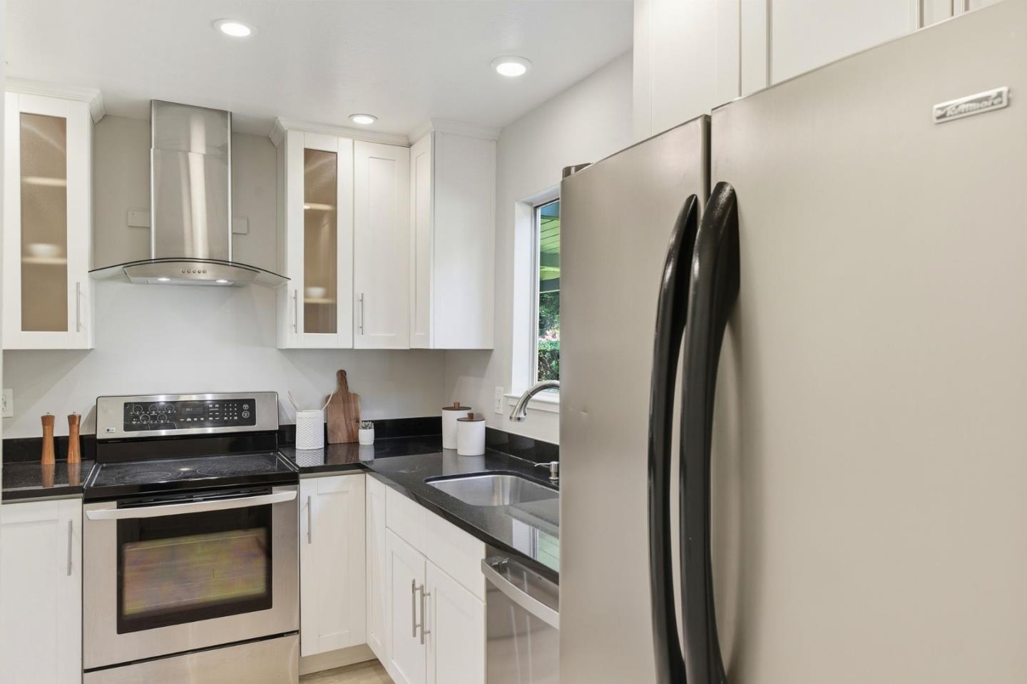 Photo #6: ML82045672 Listing: Photo #6