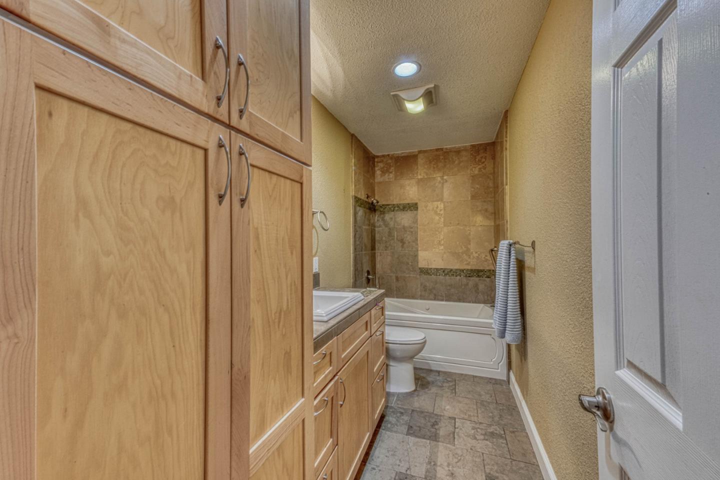 Photo #20: ML82045675 Listing: Photo #20