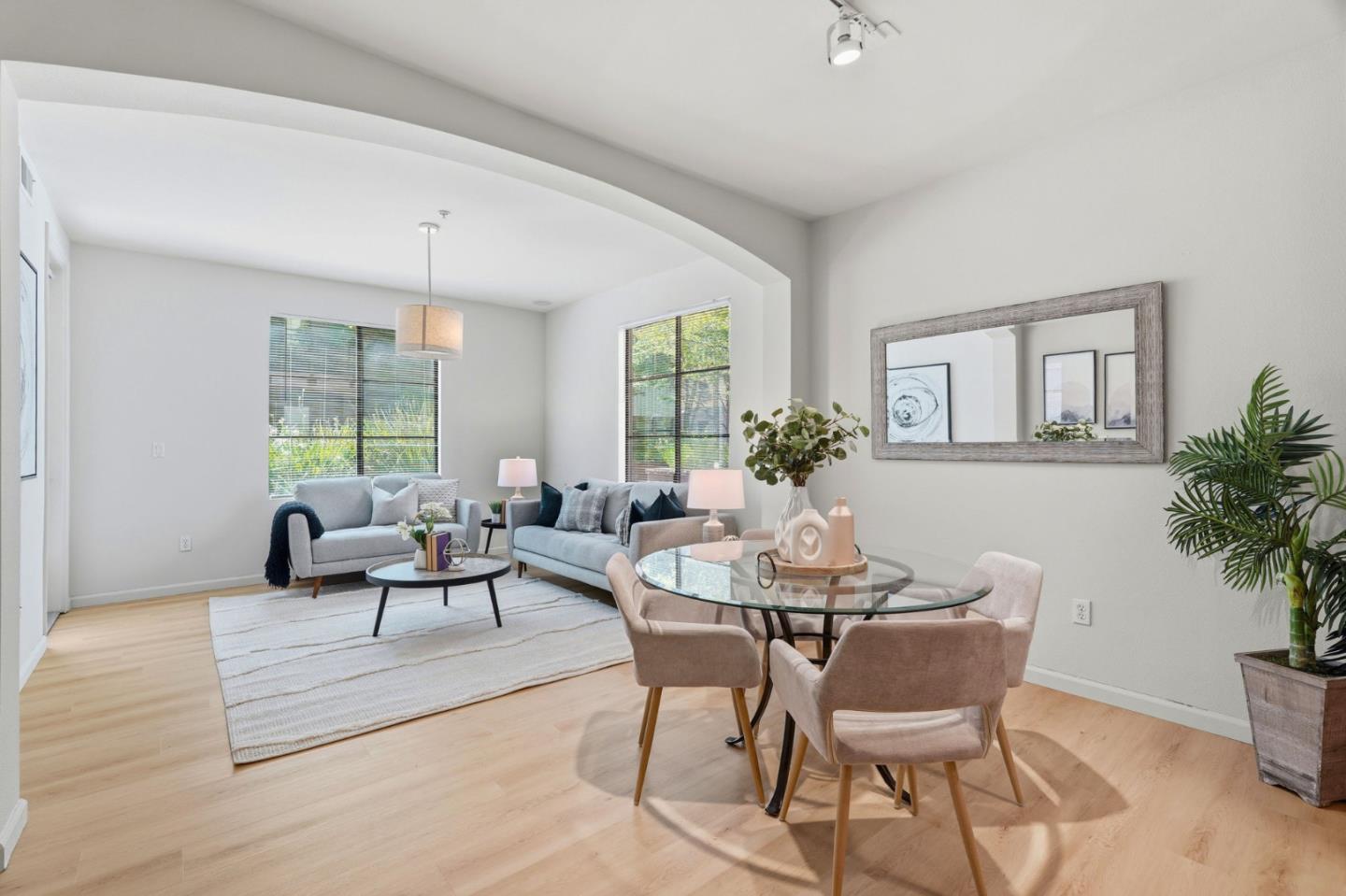 Photo #10: ML82045677 Listing: Photo #10