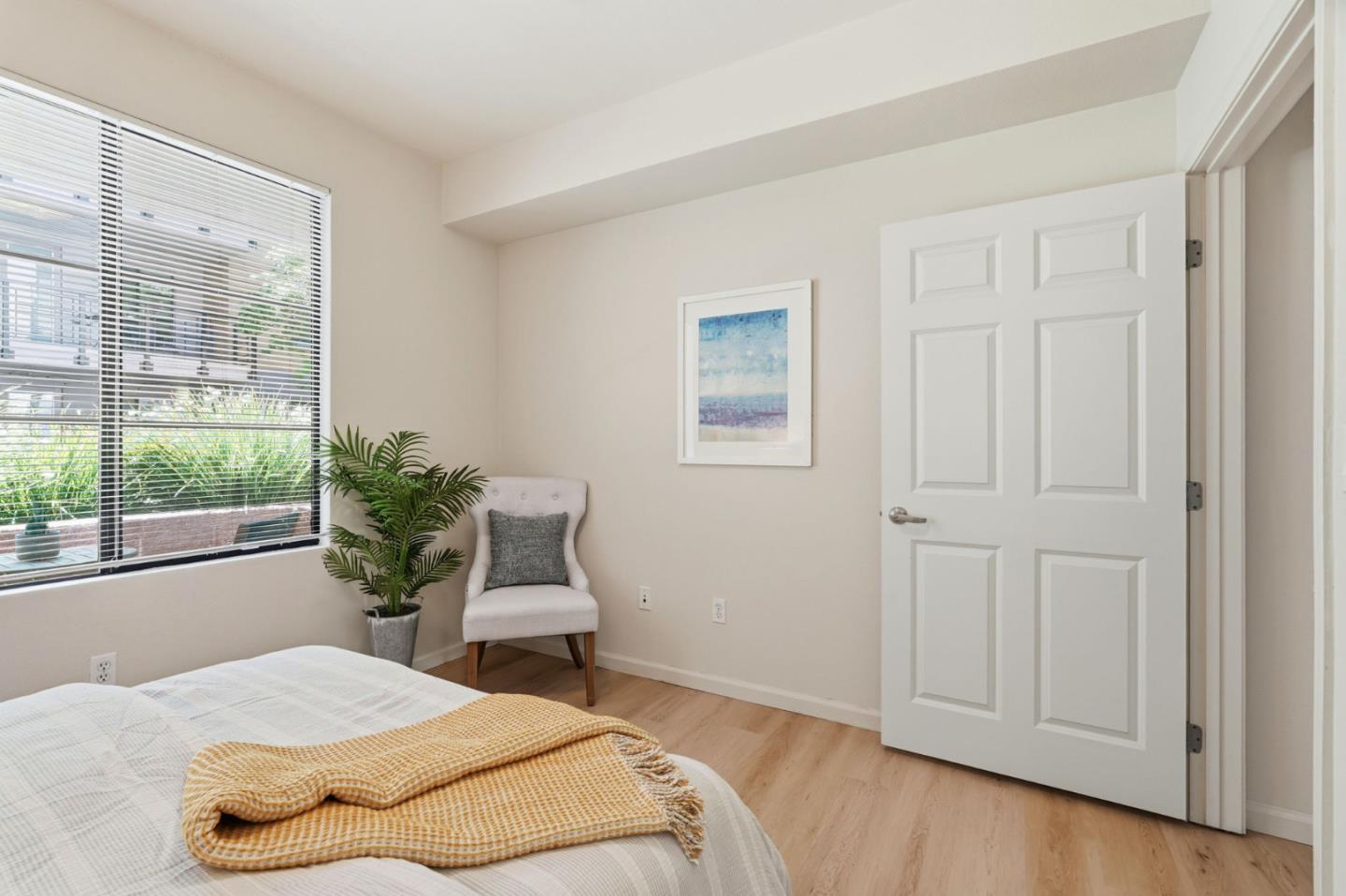 Photo #12: ML82045677 Listing: Photo #12