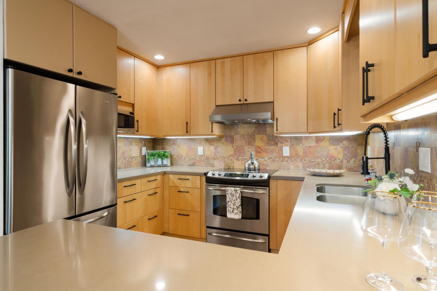 Photo #4: ML82045697 Listing: Photo #4