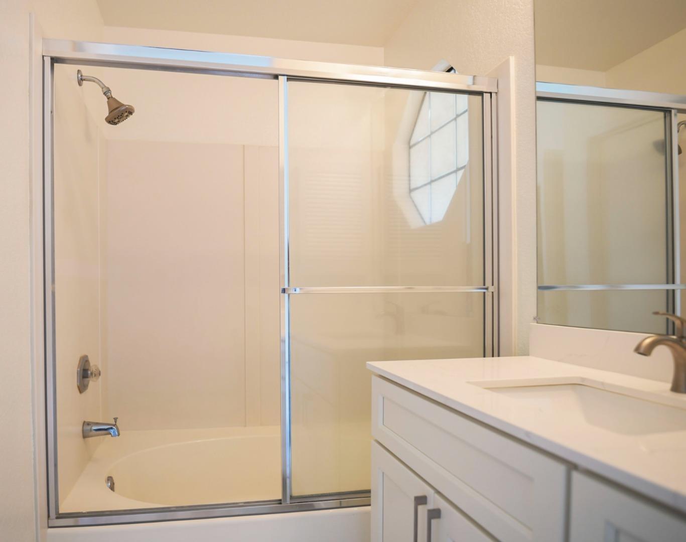 Photo #17: ML82045708 Listing: Photo #17