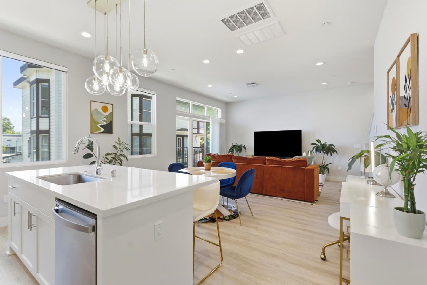 Photo #3: ML82045710 Listing: Photo #3