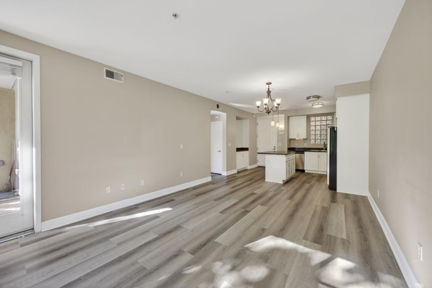 Photo #15: ML82045726 Listing: Photo #15