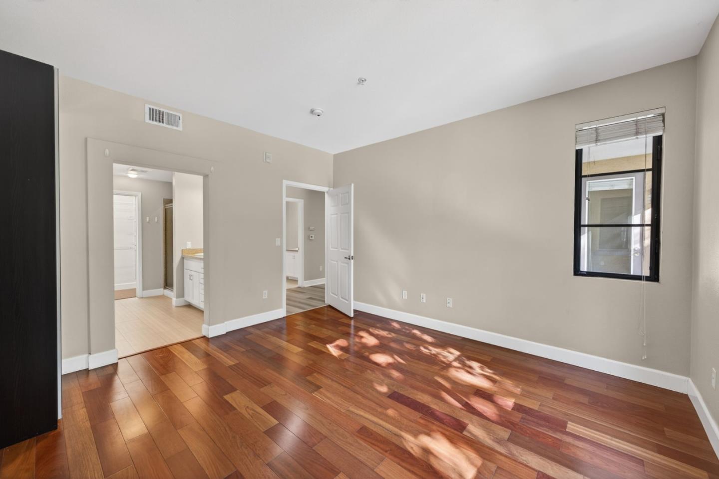 Photo #23: ML82045726 Listing: Photo #23
