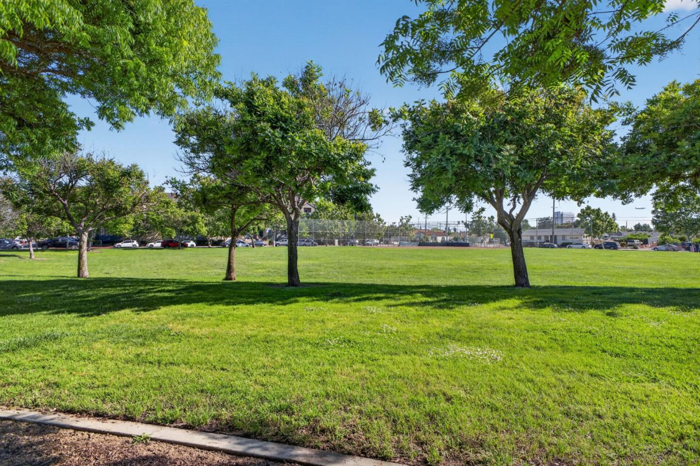 Photo #5: ML82045726 Listing: Photo #5