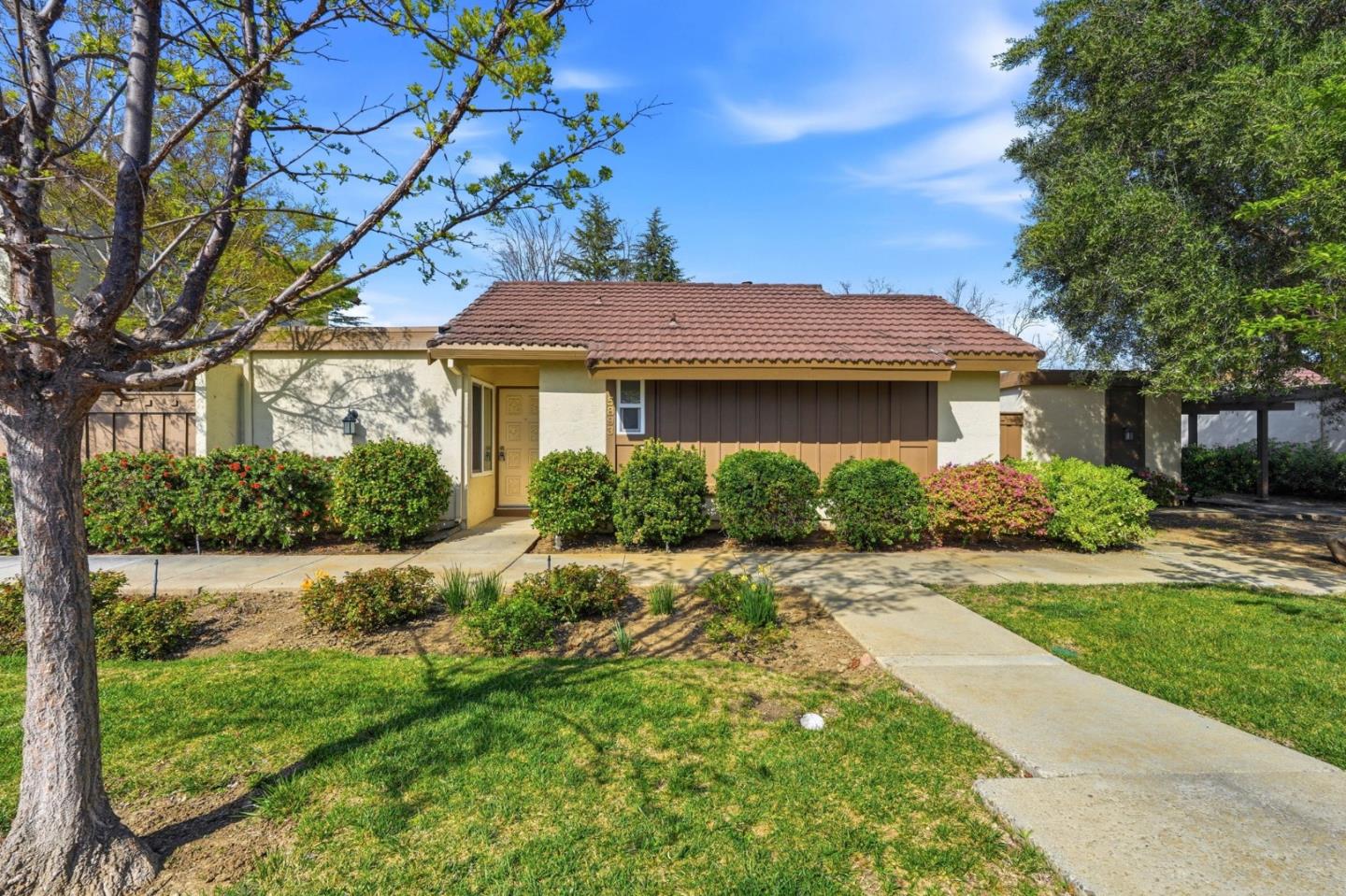 Photo #1: ML82045760 Listing: Photo #1