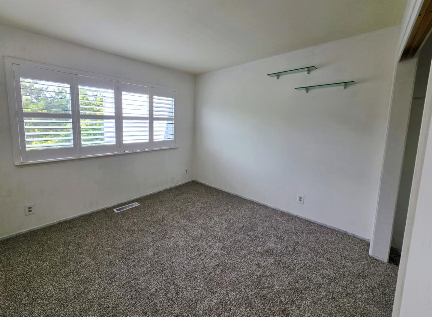 Photo #20: ML82045794 Listing: Photo #20