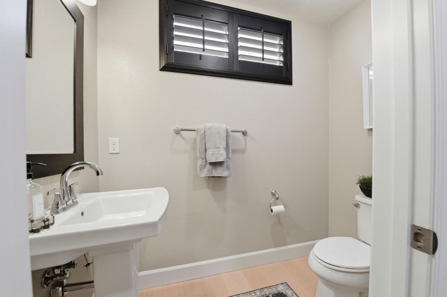Photo #12: ML82045800 Listing: Photo #12
