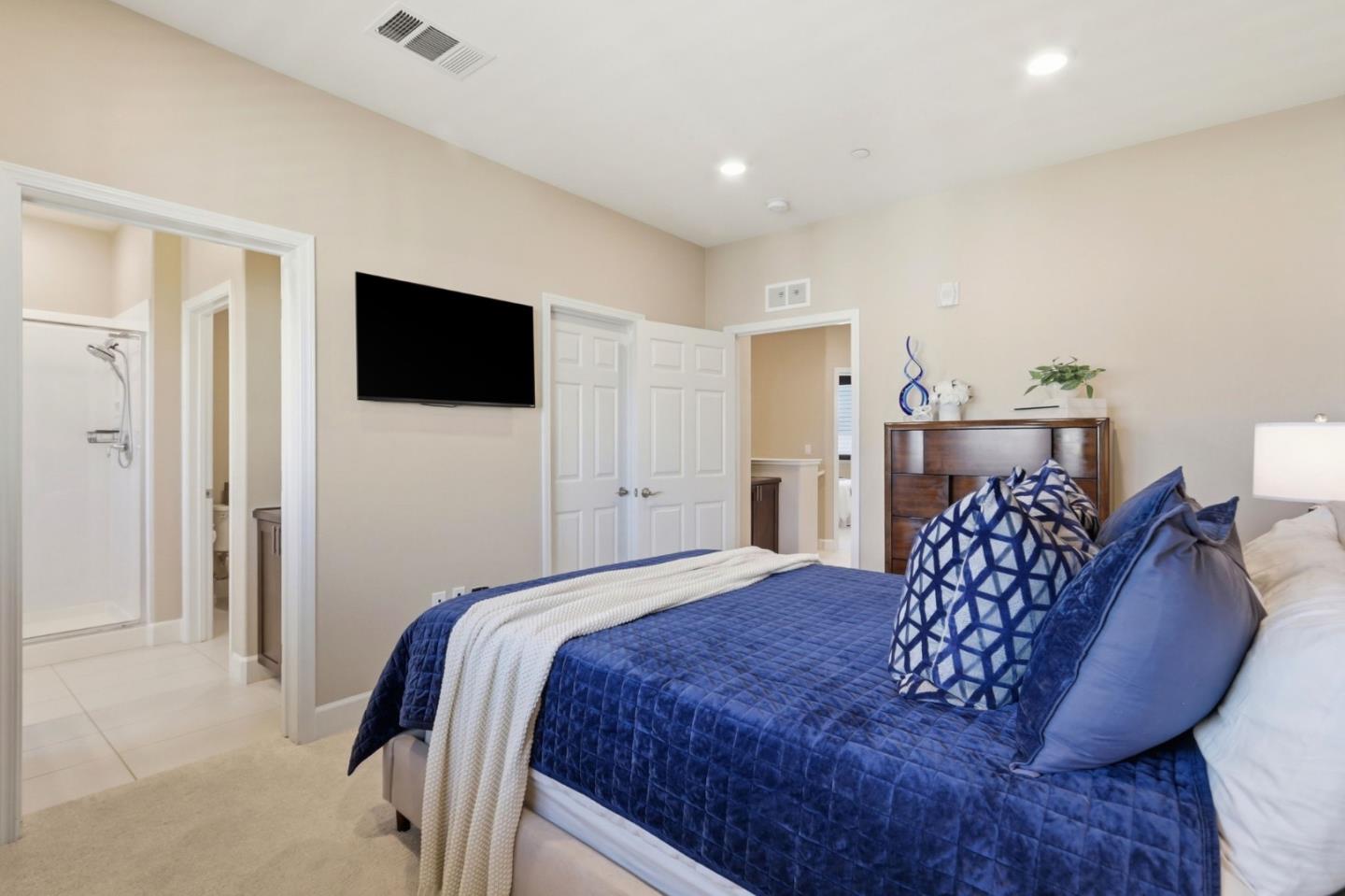Photo #23: ML82045800 Listing: Photo #23