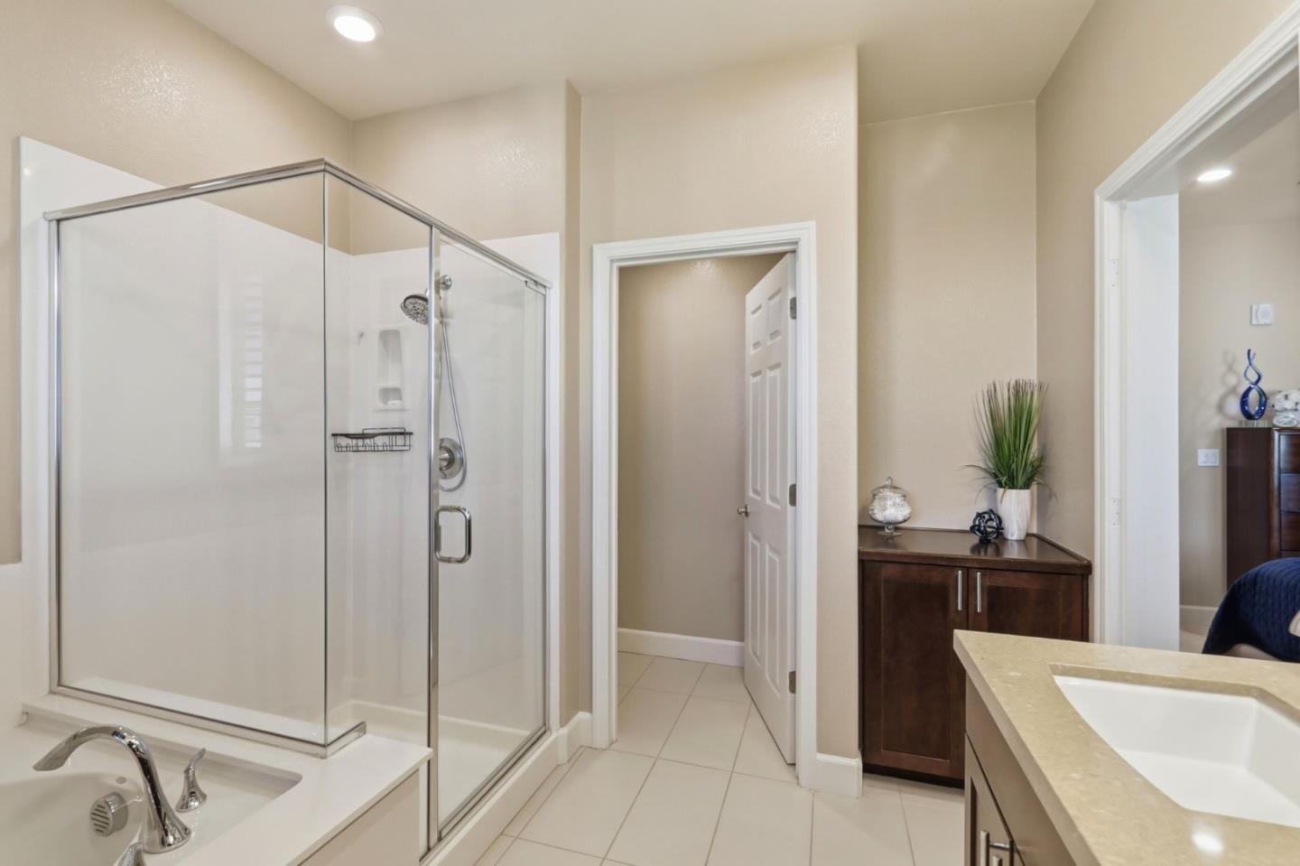 Photo #27: ML82045800 Listing: Photo #27
