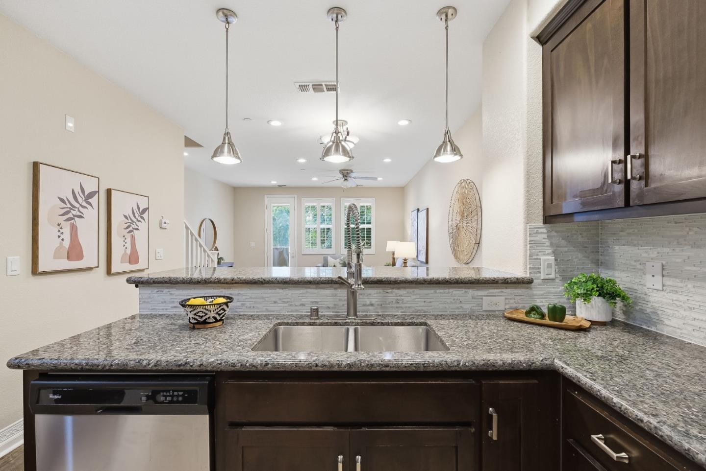 Photo #11: ML82045803 Listing: Photo #11