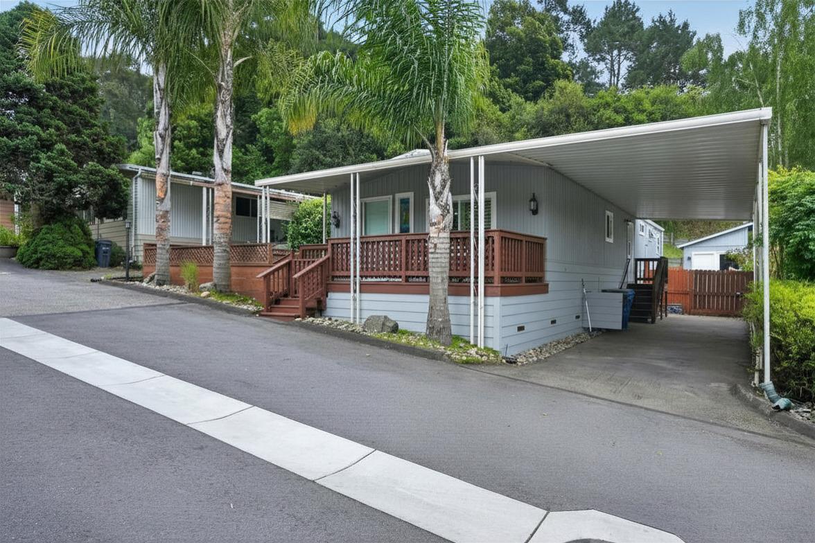 154 Hahns RD 154, Aptos, CA 95003, Photo 2