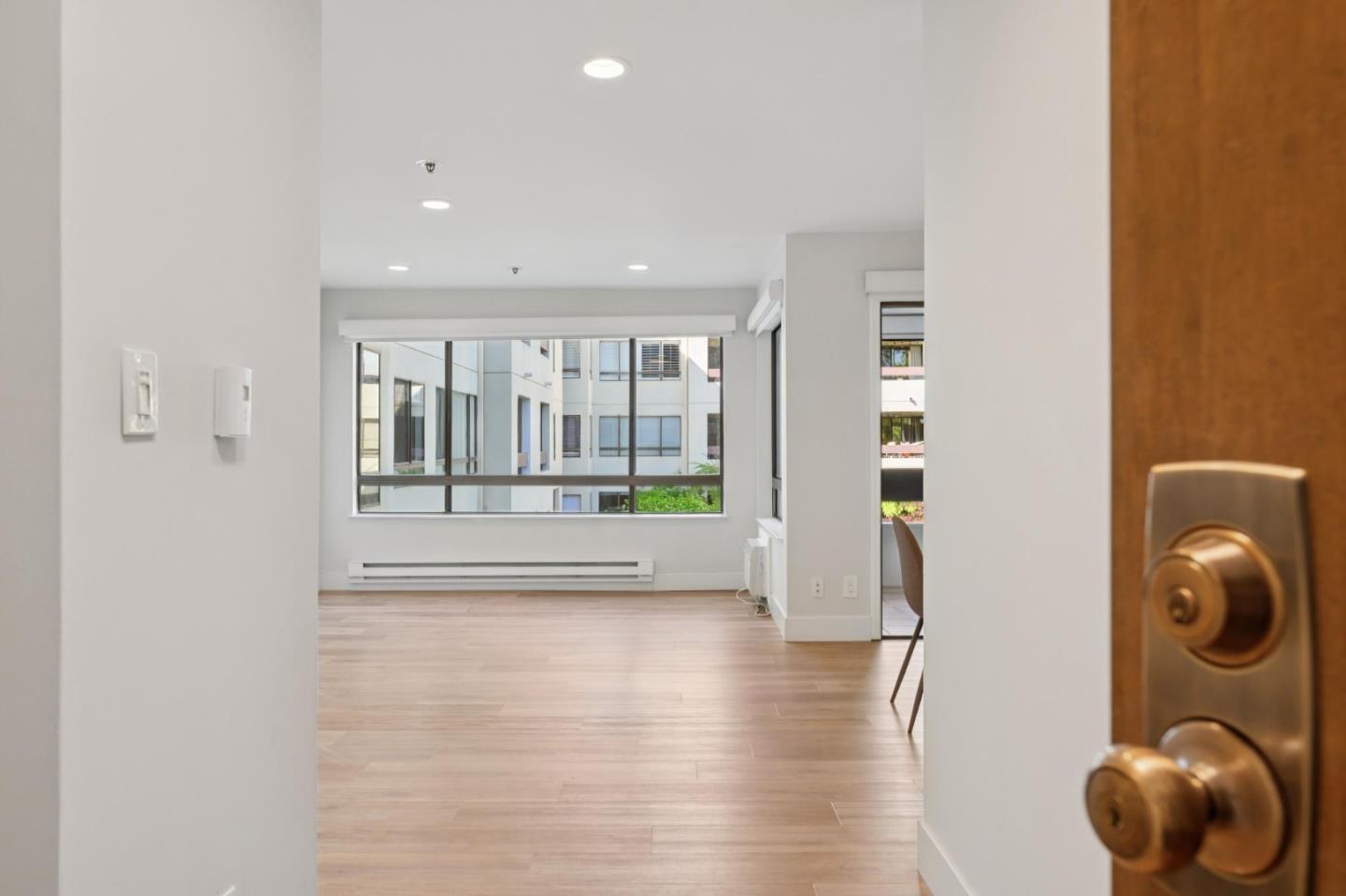 Photo #5: ML82045813 Listing: Photo #5