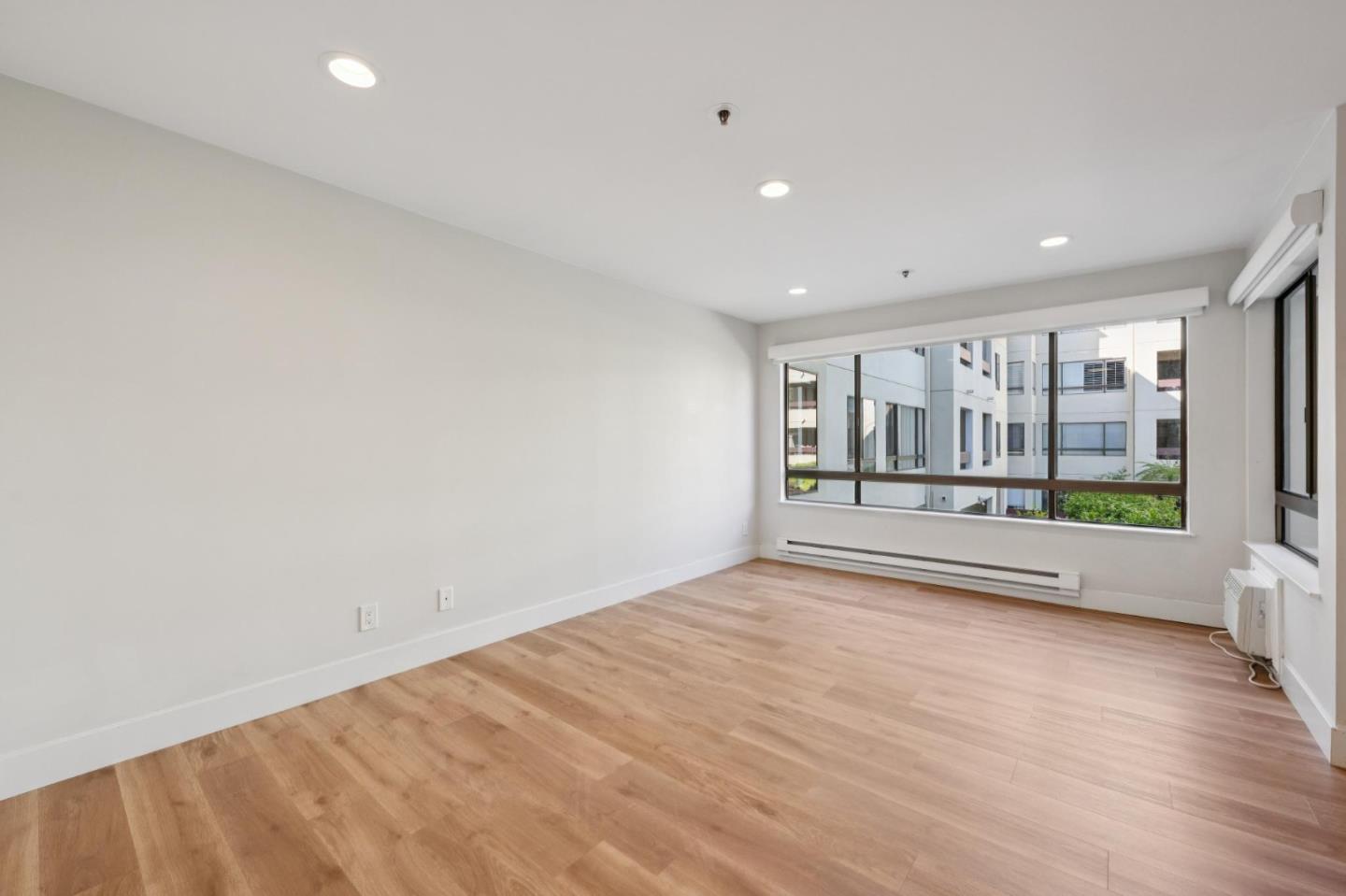 Photo #6: ML82045813 Listing: Photo #6