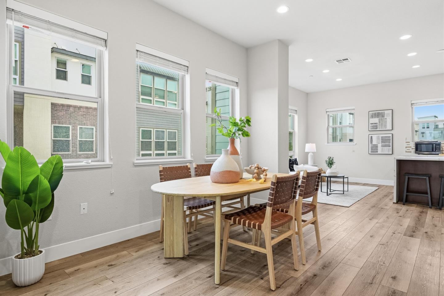 Photo #21: ML82045822 Listing: Photo #21