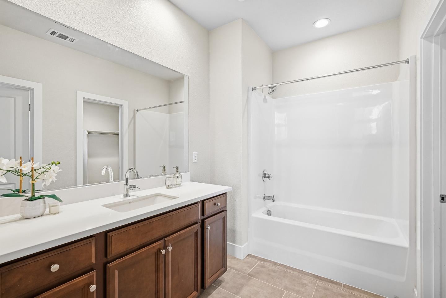 Photo #35: ML82045822 Listing: Photo #35