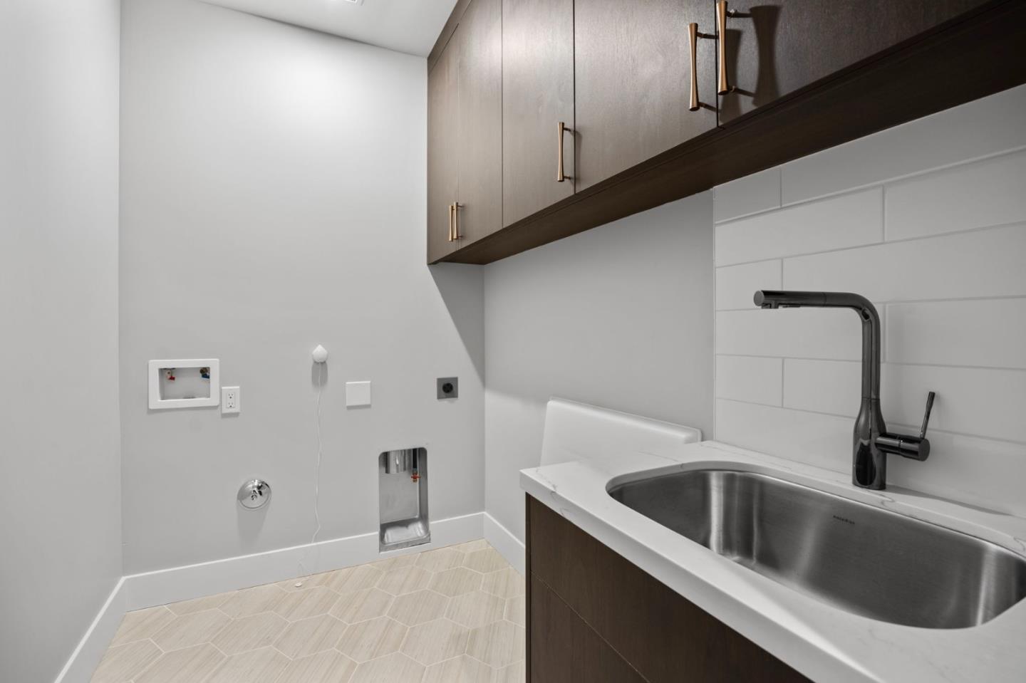 Photo #29: ML82045828 Listing: Photo #29