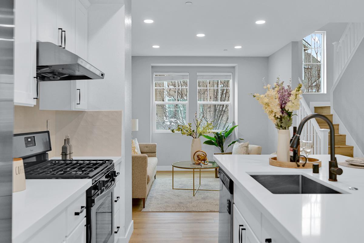 Photo #10: ML82045843 Listing: Photo #10