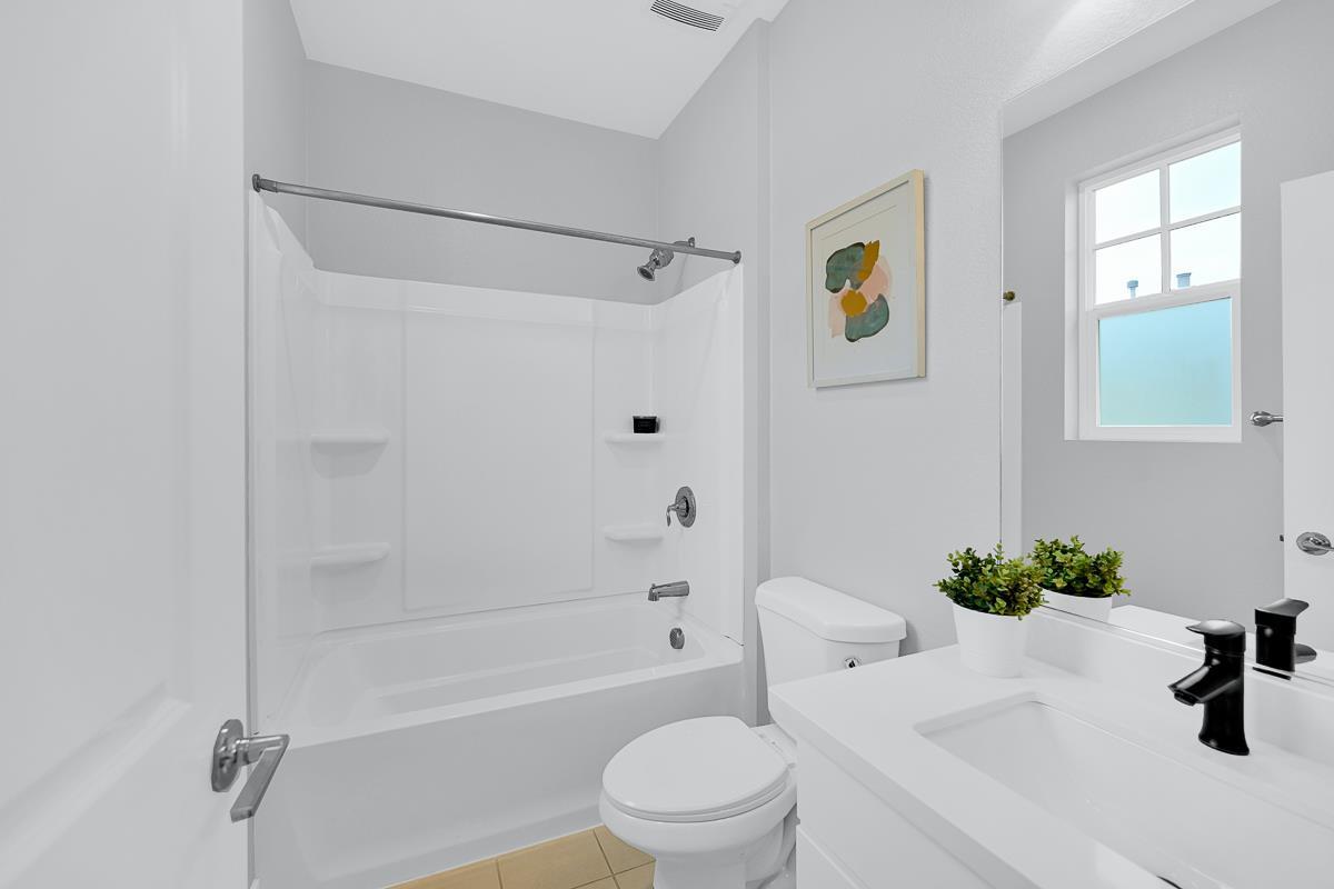 Photo #28: ML82045843 Listing: Photo #28