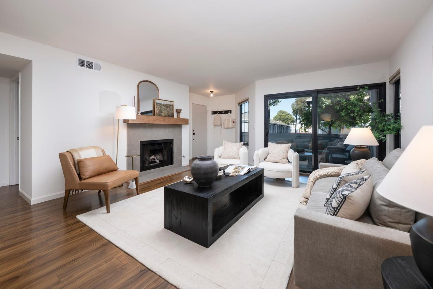 Photo #6: ML82045878 Listing: Photo #6