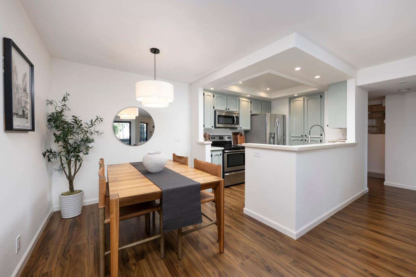 Photo #8: ML82045878 Listing: Photo #8