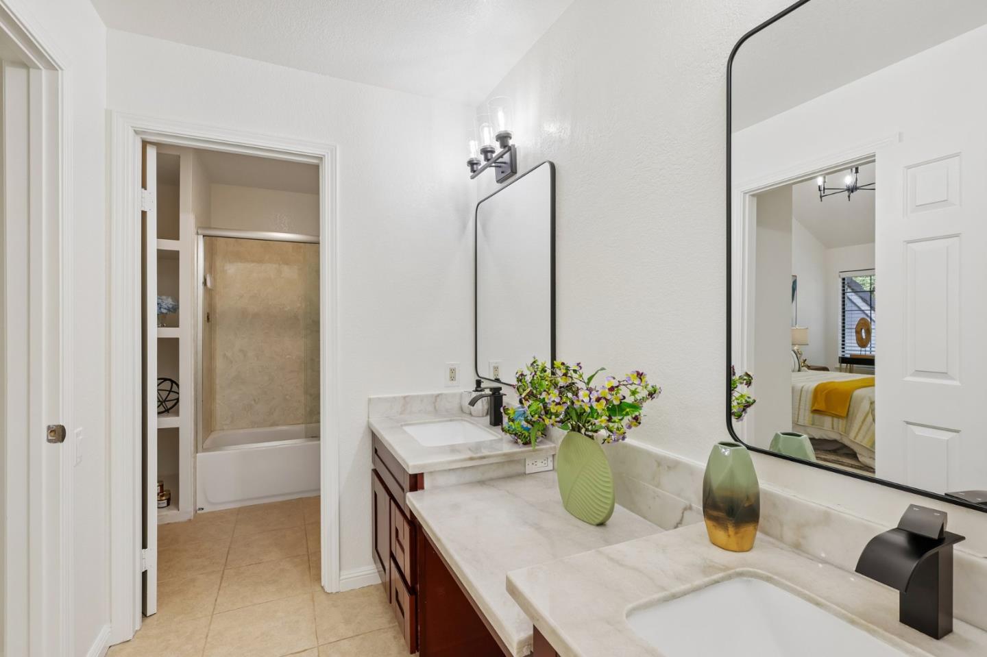 Photo #16: ML82045879 Listing: Photo #16